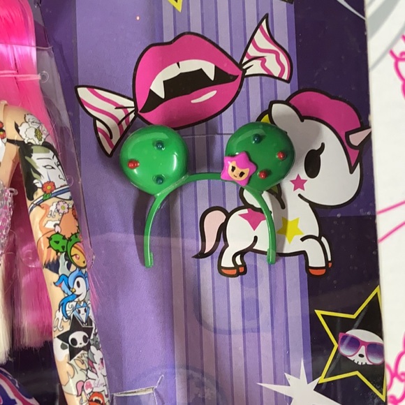 NRFB OBO Collectible Barbie Tokidoki Pink - Picture 8 of 15